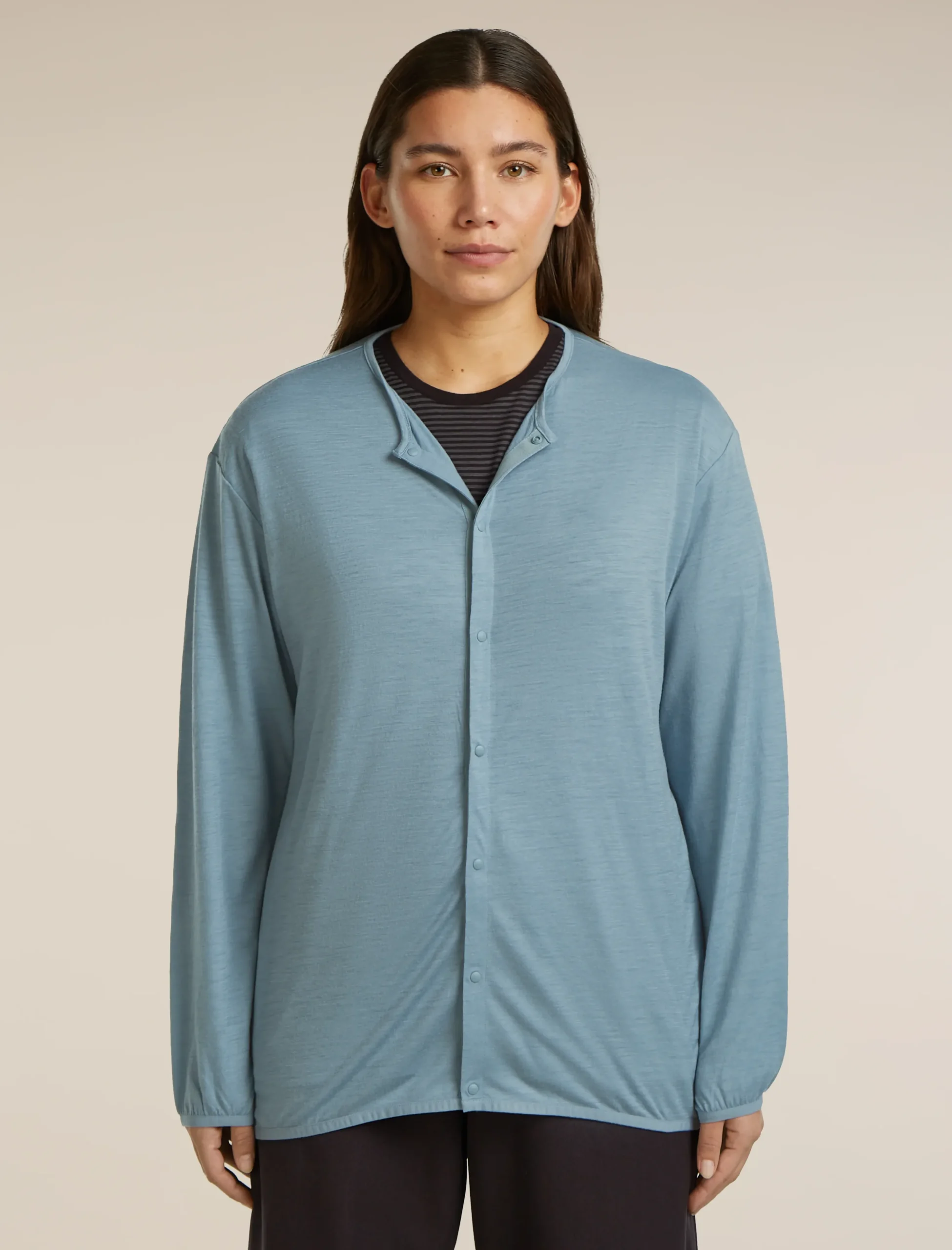 150 Cardigan mit Rundhalsausschnitt