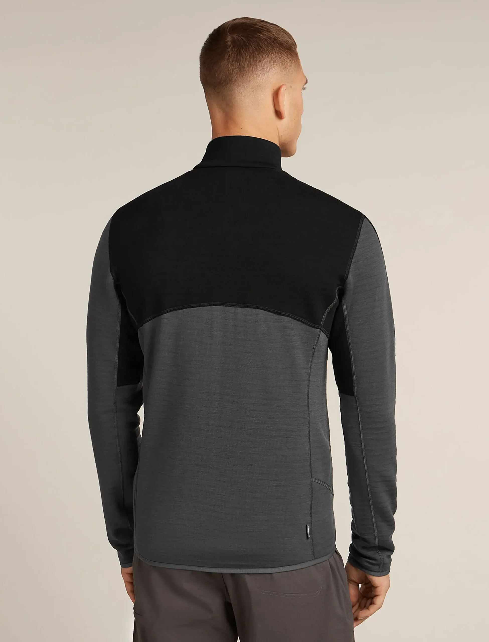 400 Descender Jacke mit Reißverschluss