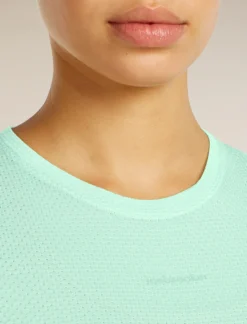 75 Featherlight™ Tanktop