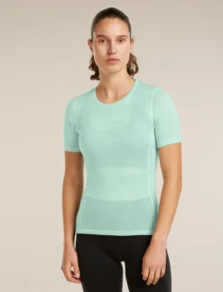 75 Featherlight™ T-Shirt
