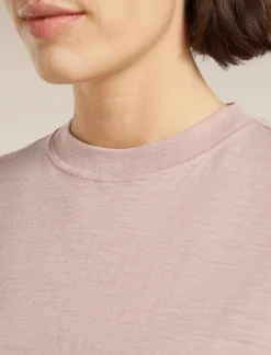 150 Tech Lite Crop T-Shirt