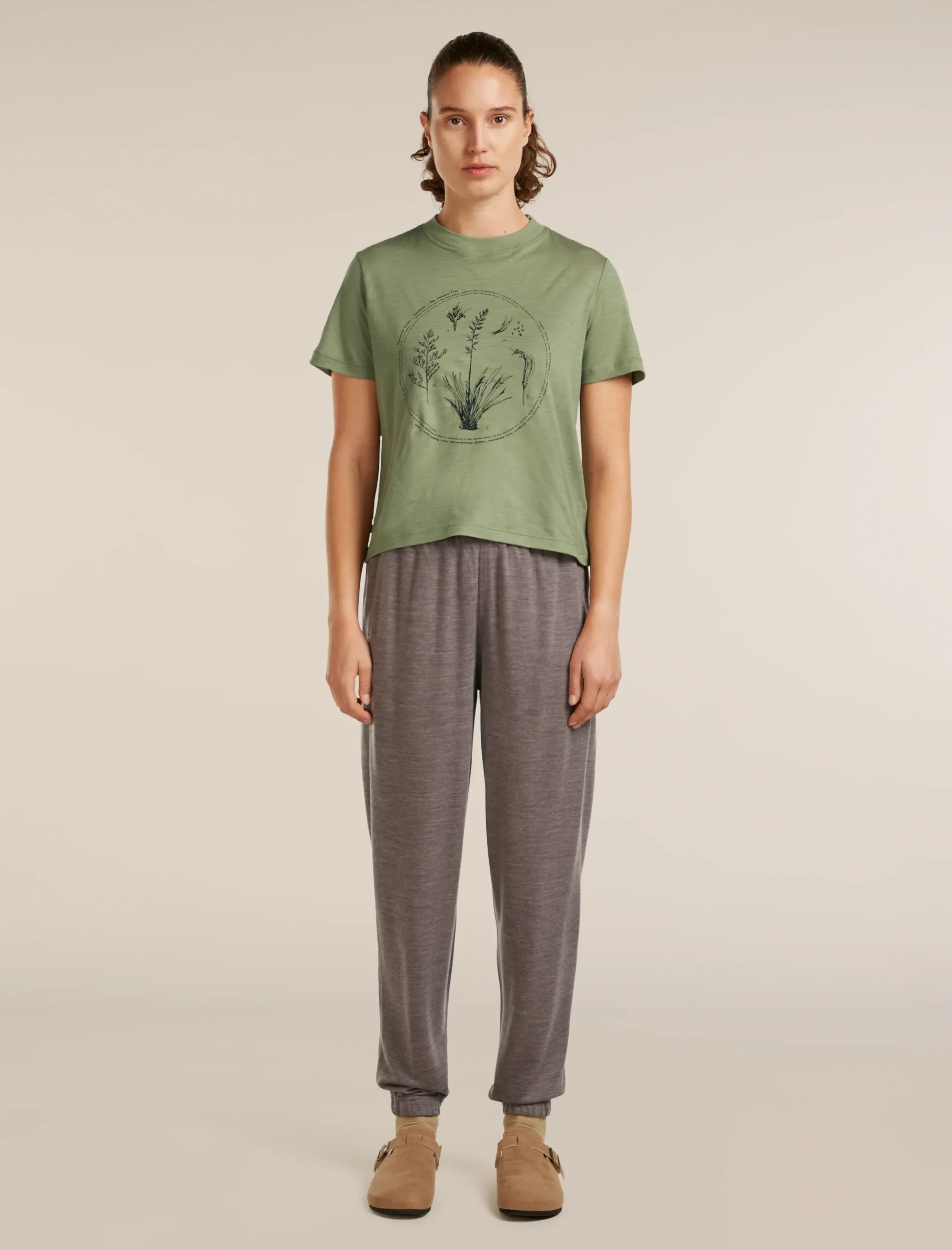 150 Tech Lite Crop T-Shirt Seed Story