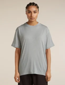 150 Tech Lite Relaxed T-Shirt