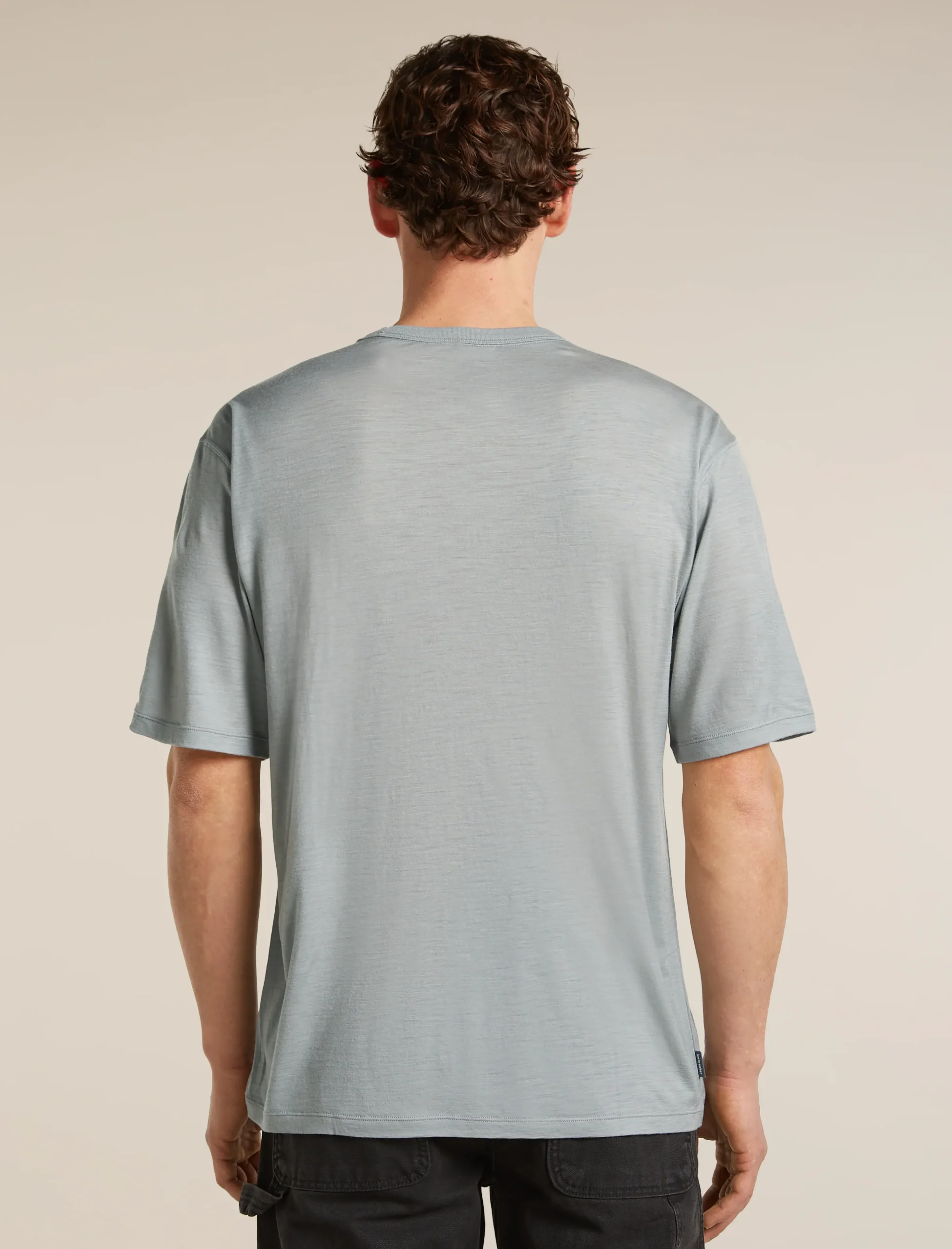 150 Tech Lite Relaxed T-Shirt