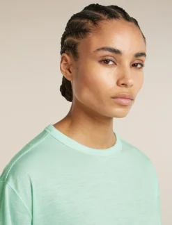 150 Tech Lite Relaxed T-Shirt