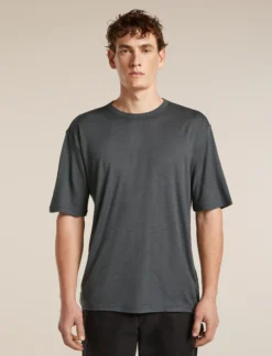 150 Tech Lite Relaxed T-Shirt