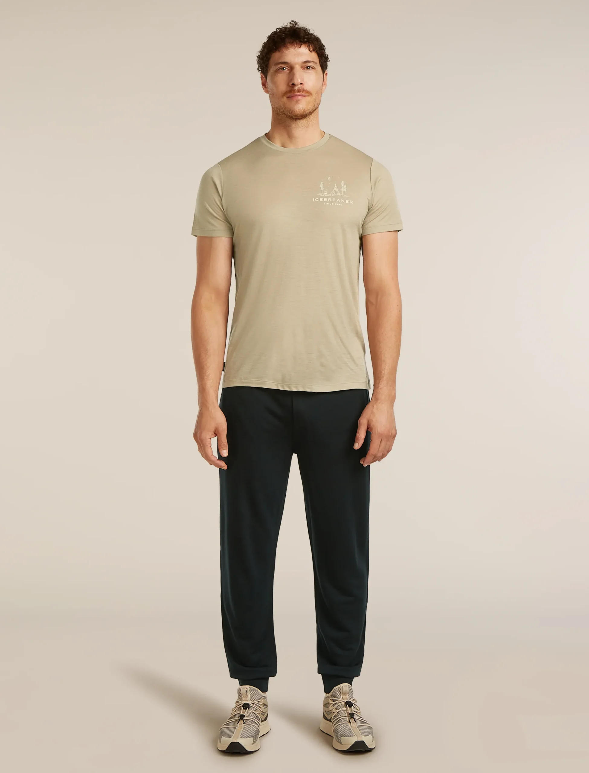 150 Tech Lite T-Shirt Peaceful Pass
