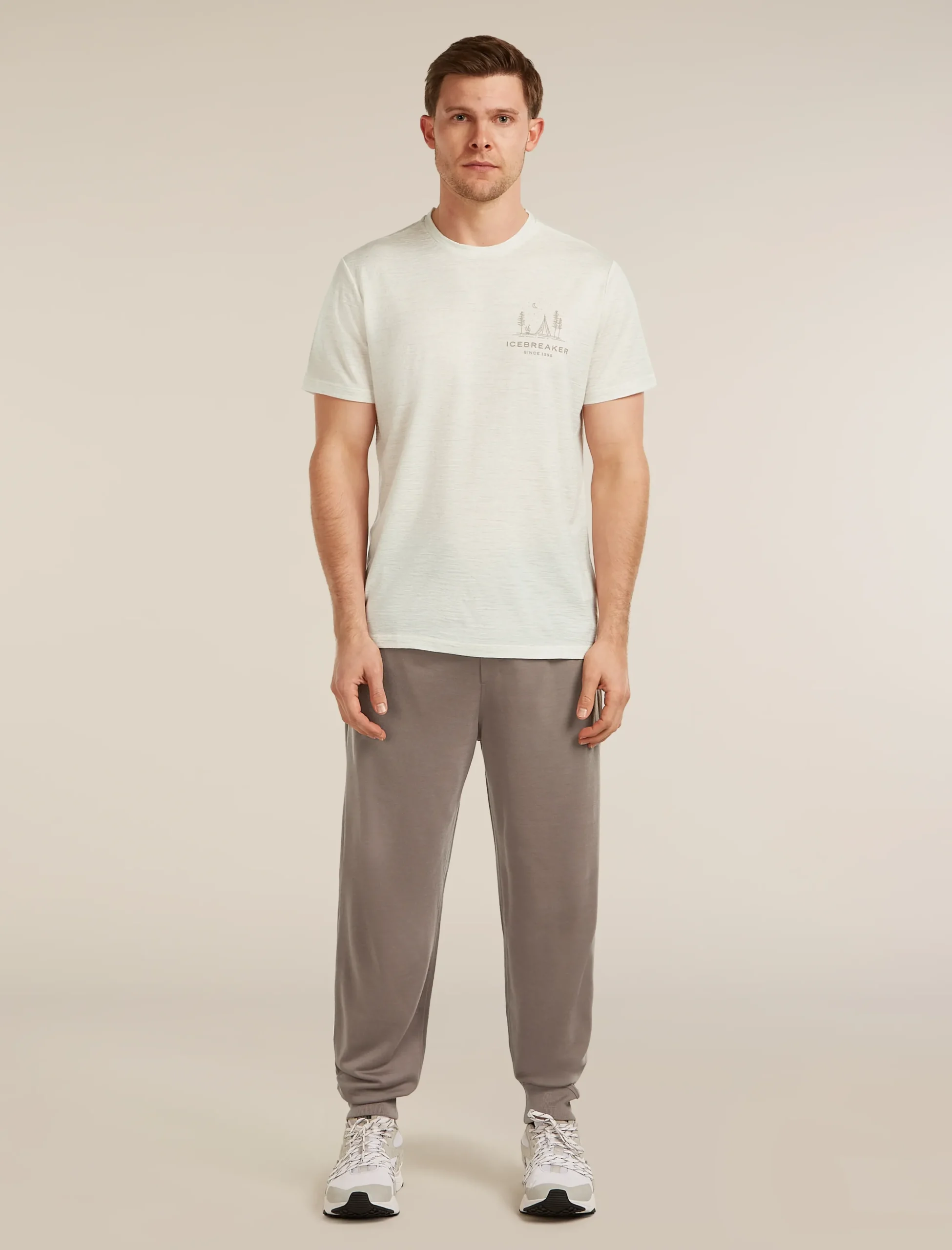 150 Tech Lite T-Shirt Peaceful Pass