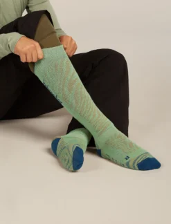 Men Ski+ Kniehohe Socken Mountain Contour
