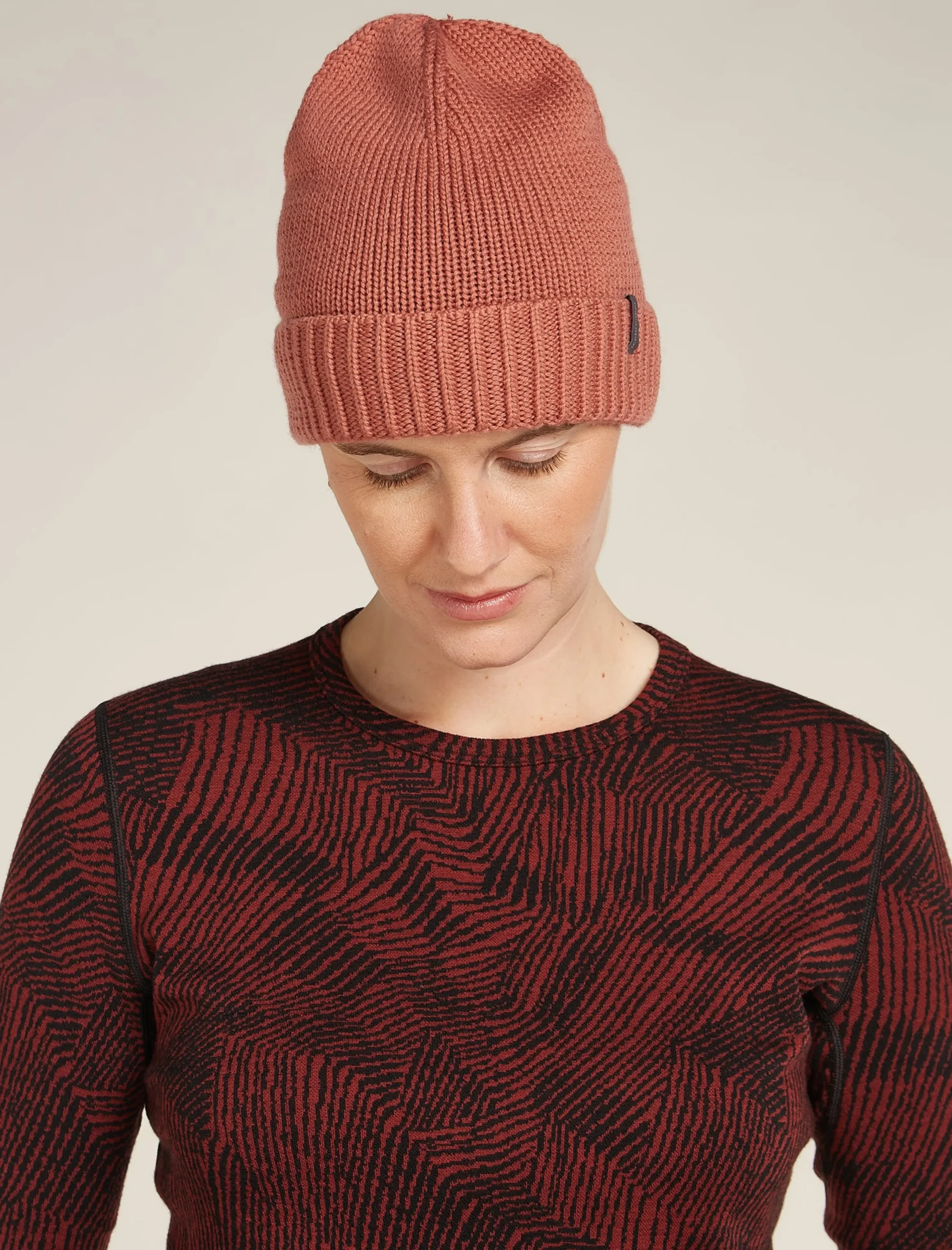 Merino Vela Cuff Beanie Unisex