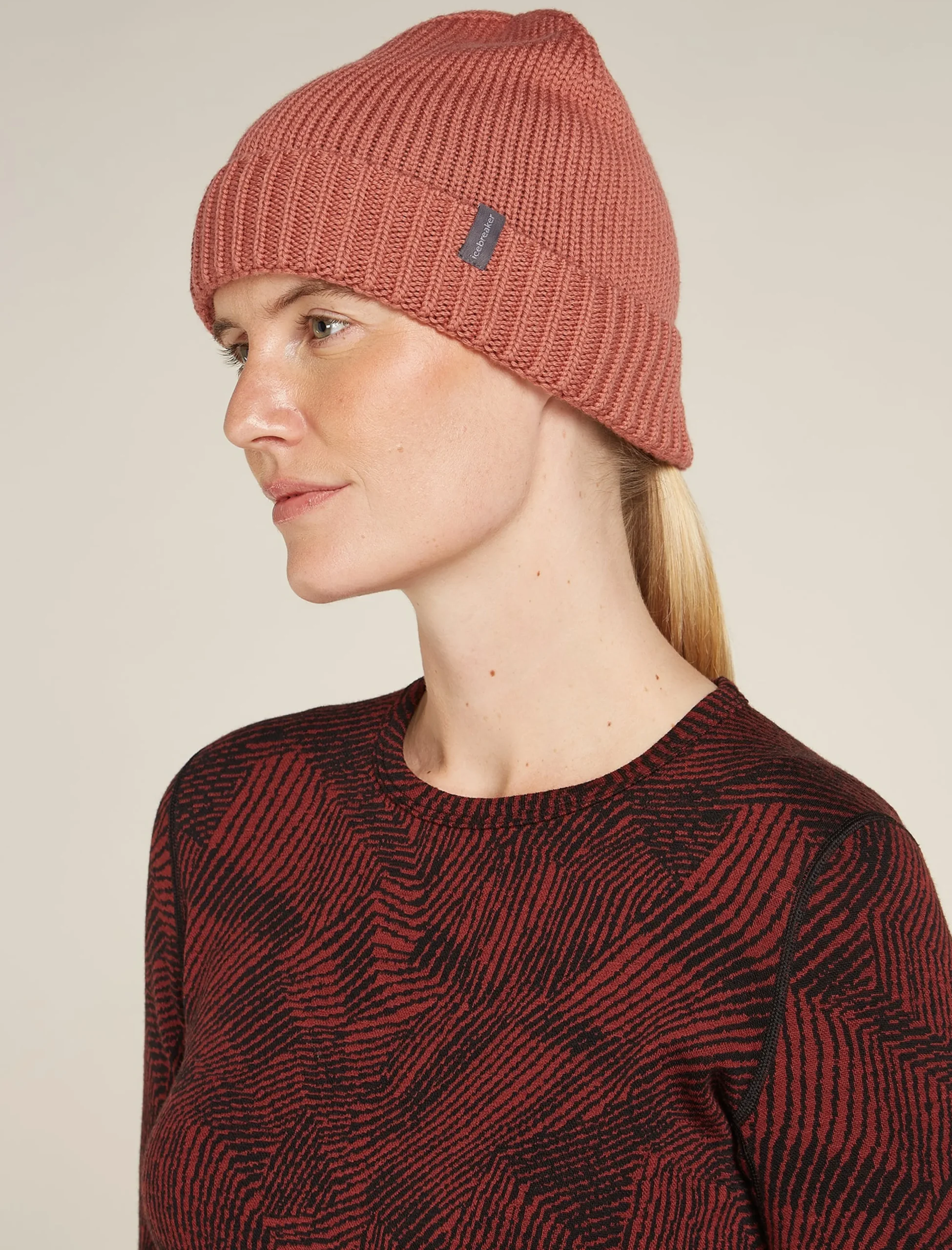 Merino Vela Cuff Beanie Unisex
